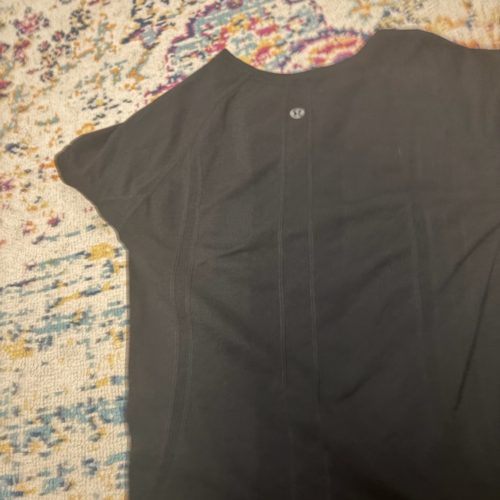 lululemon athletica Black Short-Sleeve Performance Top